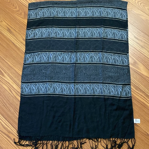 Vintage metallic gold thread black grey wrap shawl scarf with tassel striped - Picture 10 of 13